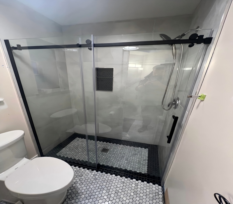 Shower Door-case